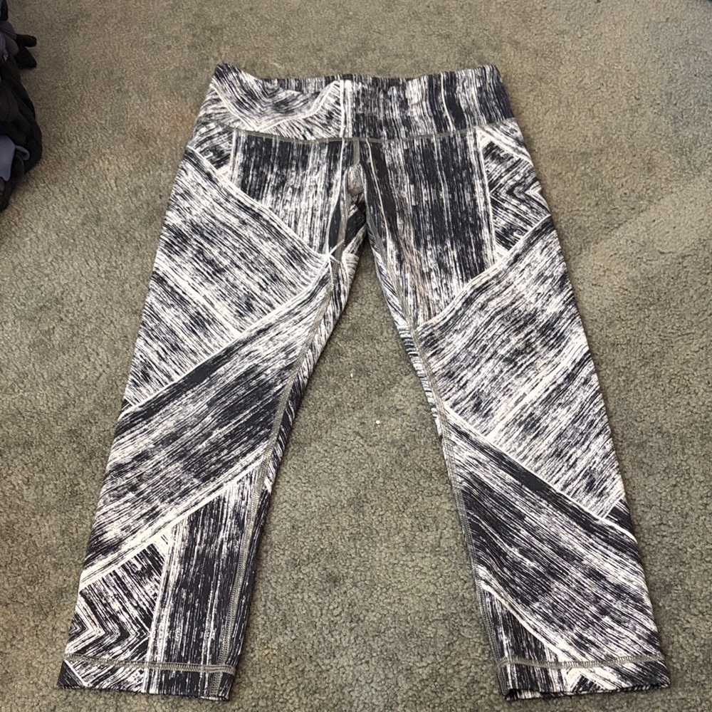 lululemon athletica Black and White Patterned Leggings